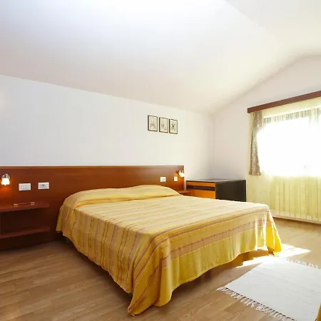 Appartement Marija 2003 Premantura